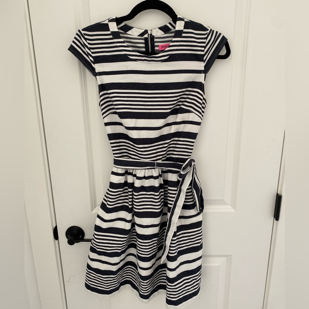 Betsey Johnson Cap Sleeve Navy & White Striped Dress